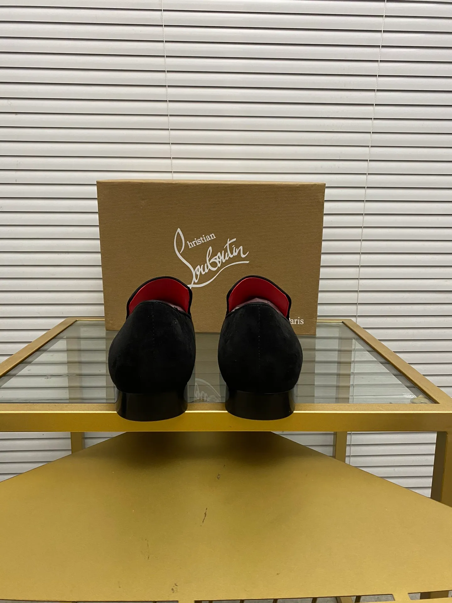 (Customized model) Ex-factory price is 500. christian louboutin2023 latest model (CL red sole shoes) counter series, casual sneakers for couples 📢 📢 📢 exclusive hot style release 🎈🎈💪 movable latex feet 👻 finished outsole line [satisfied] 😝Female 35-40# Male 38#-46, global supply😝 [Top version]: Original imported genuine leather upper, top original leather lining, original molded TPU outsole, original 1:1 detail processing, original shoe last,